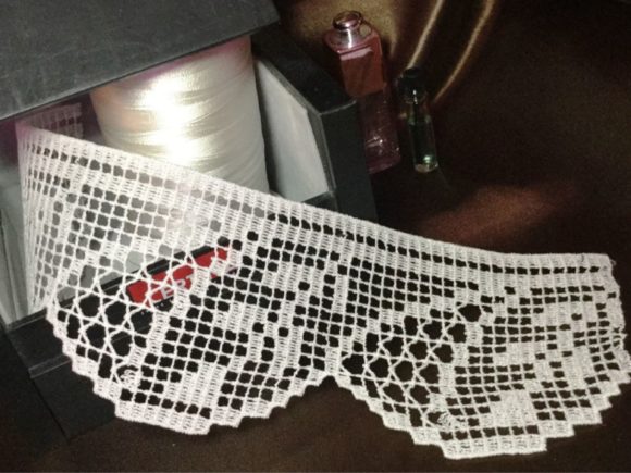 FSL Festoon Lace Set